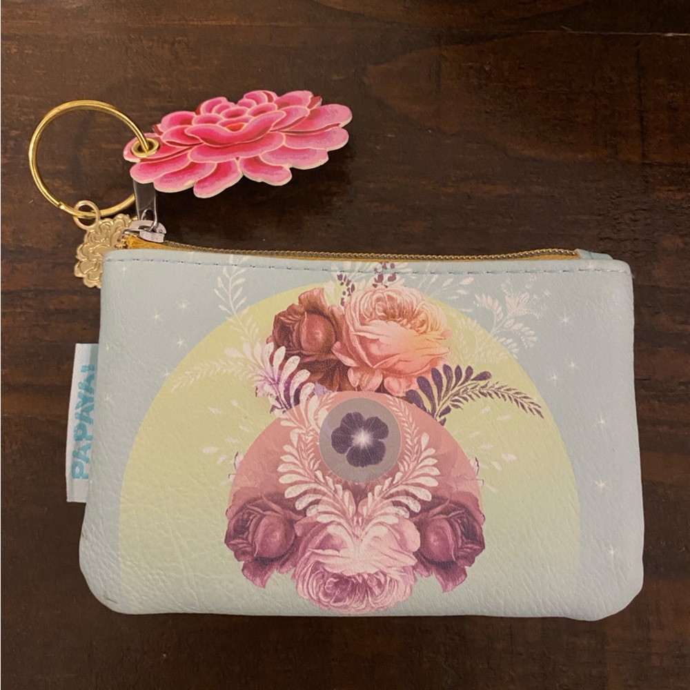Free with bundle❣️ NWT Papaya Floral Pouch